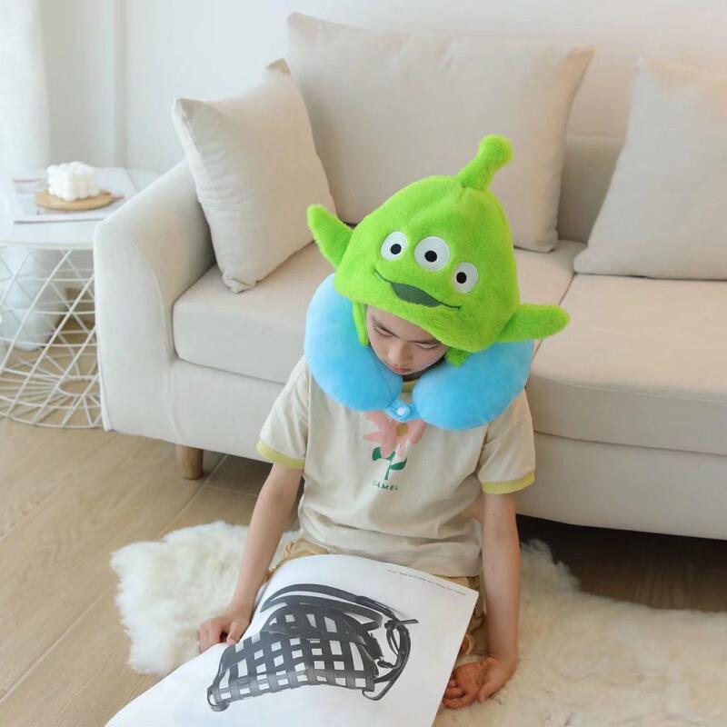 ดิสนีย์ คิวท์ สติทช์ หมอนรูปตั - Travel Accessories Pillow บทวิจารณ์และราคา